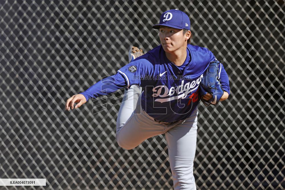 Baseball: MLB spring training