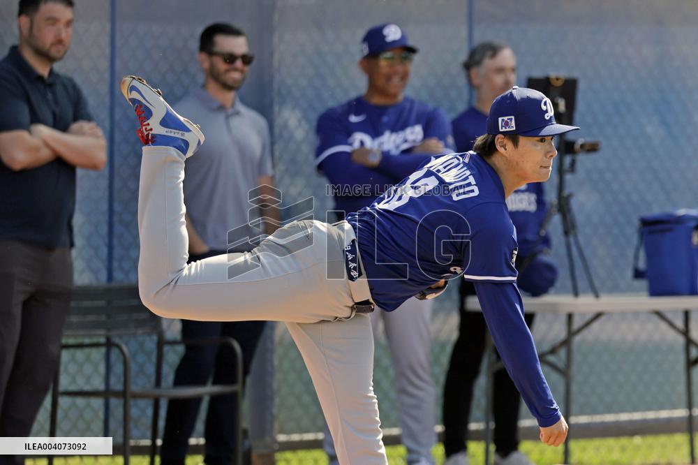 Baseball: MLB spring training