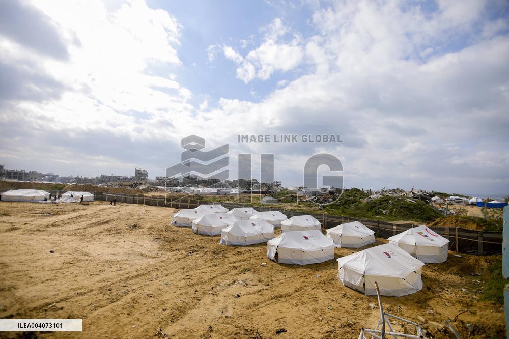 Life Amid Ruins in Gaza