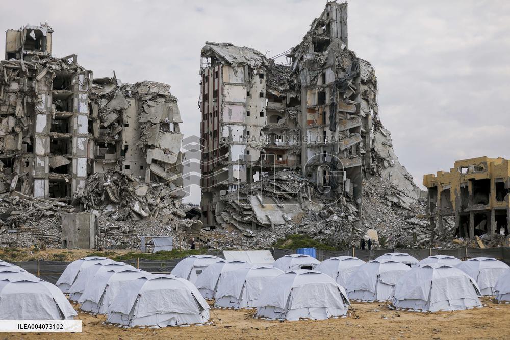 Life Amid Ruins in Gaza