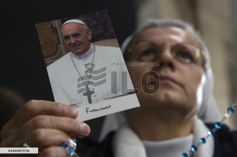 Rosary Prayer for The Health of Pope Francis - Vatican