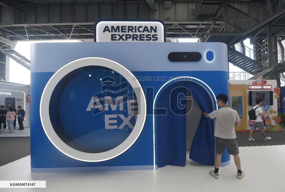 American Express Partnered With Alipay