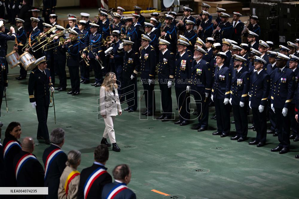 Departure of The Joan of Arc Mission 25 - Toulon