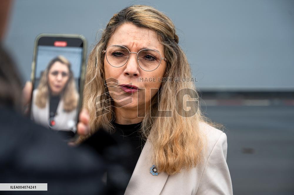 Departure of The Joan of Arc Mission 25 - Toulon