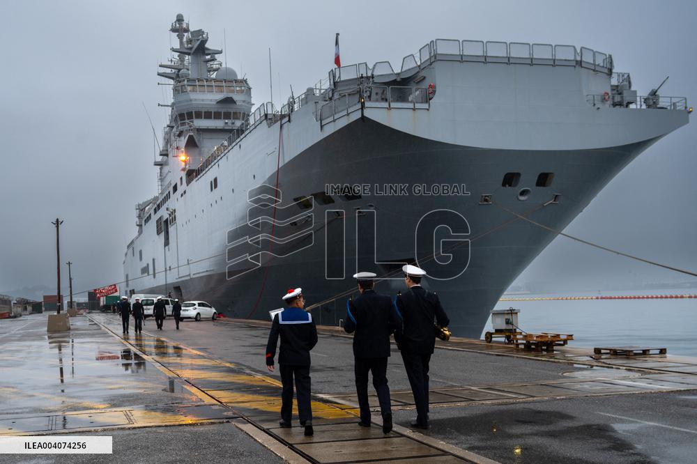 Departure of The Joan of Arc Mission 25 - Toulon