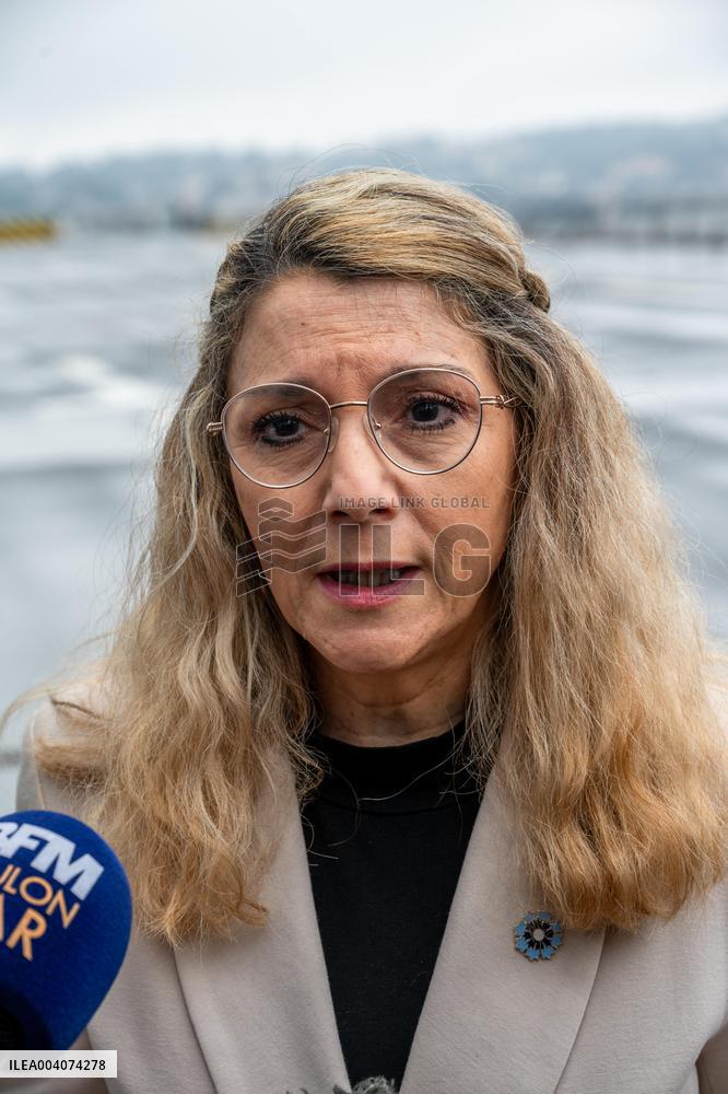 Departure of The Joan of Arc Mission 25 - Toulon