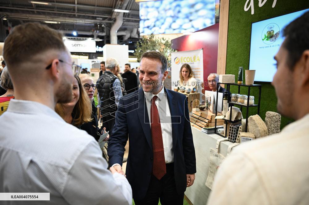 Politicians at Agriculturel Fair - Paris