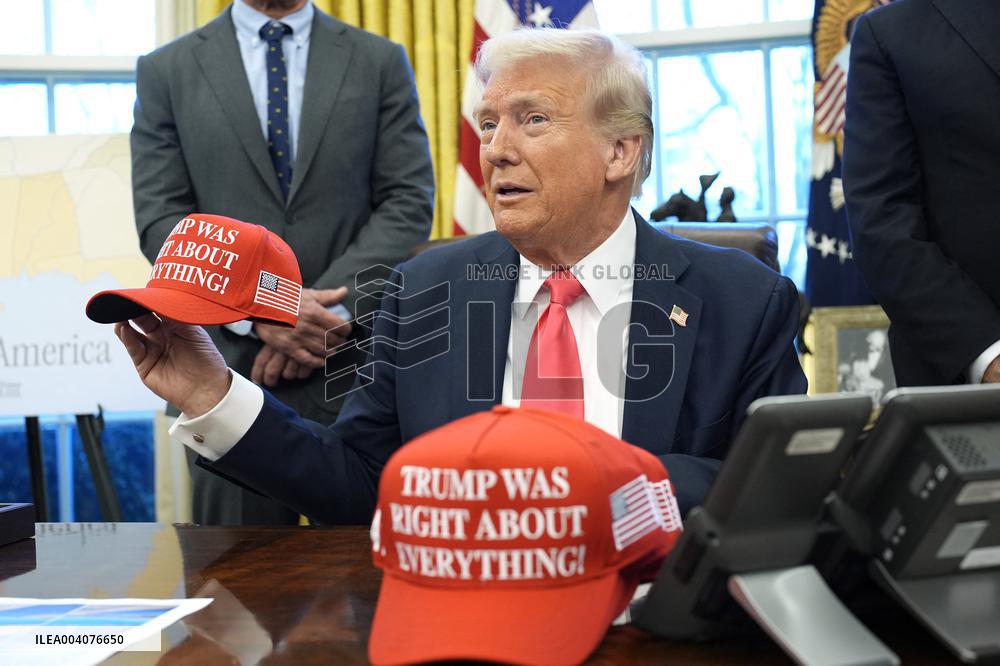 Donald Trump signs an executive order - Washington