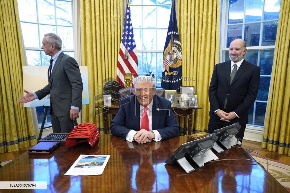 Donald Trump signs an executive order - Washington