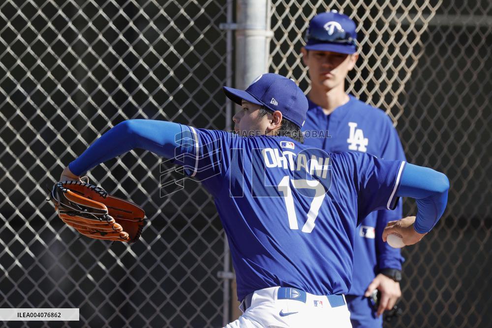 Baseball: MLB spring training