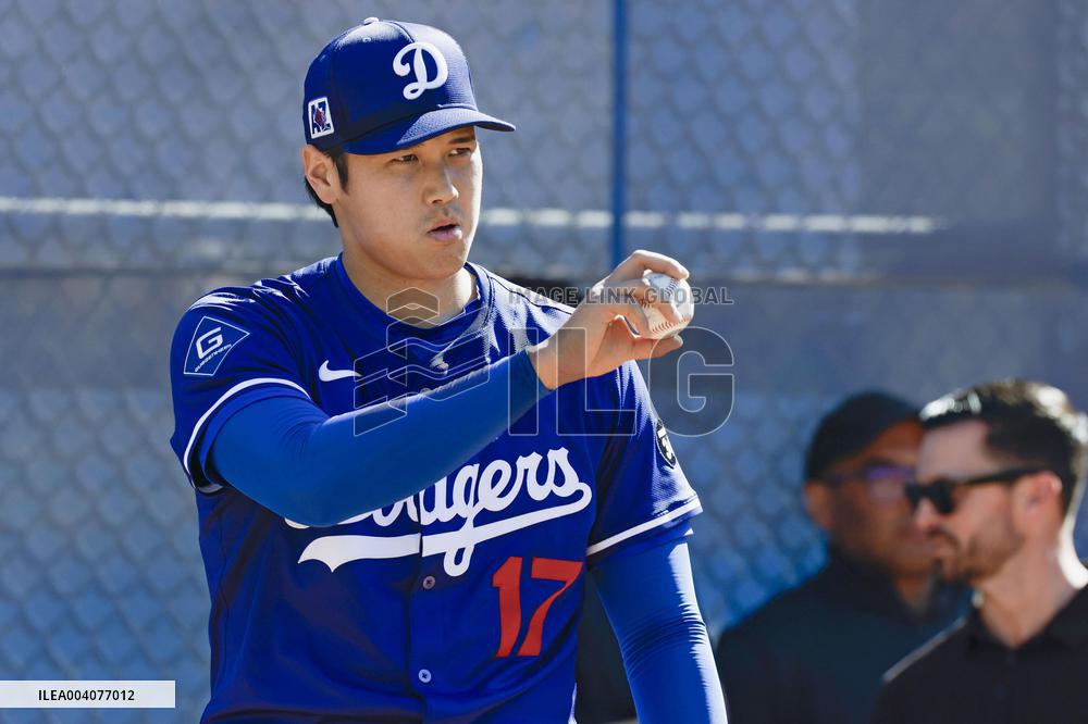 Baseball: MLB spring training