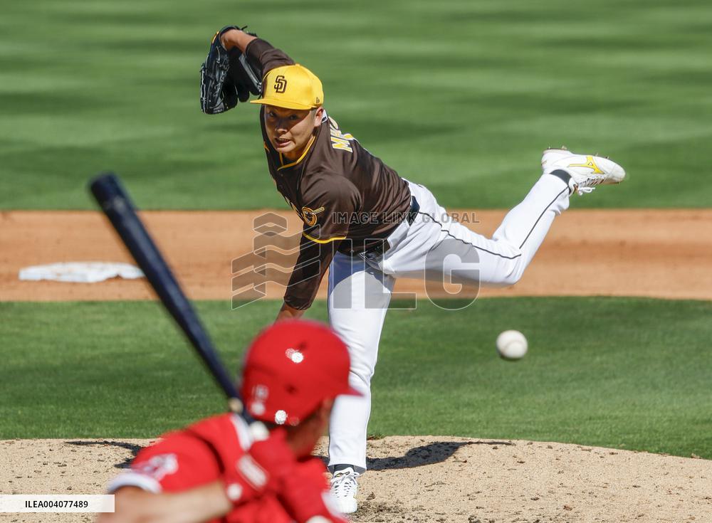 Baseball: MLB spring training