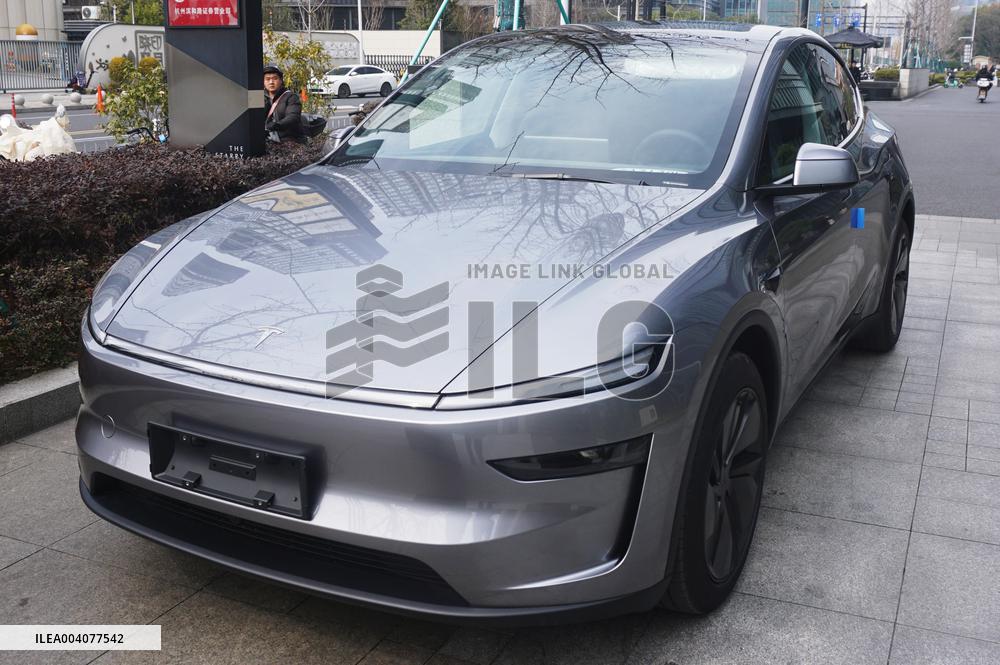 Tesla Model Y Delivery in Hangzhou