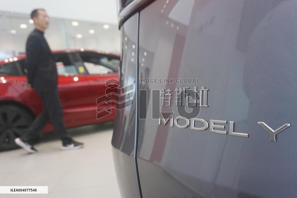 Tesla Model Y Delivery in Hangzhou