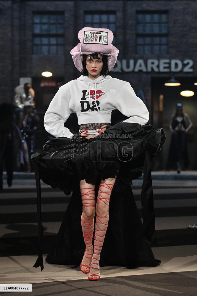 MFW - Dsquared2 Runway