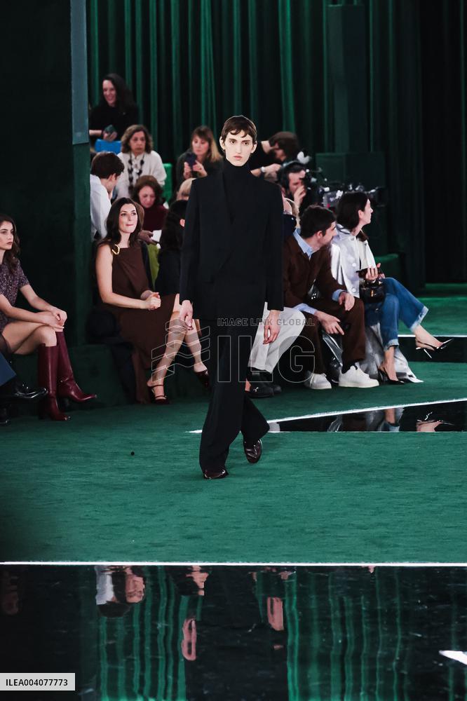 MFW - Gucci Runway