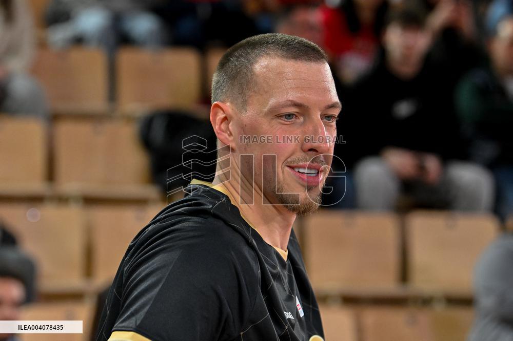 French Basketball Cup - Monaco v Asvel