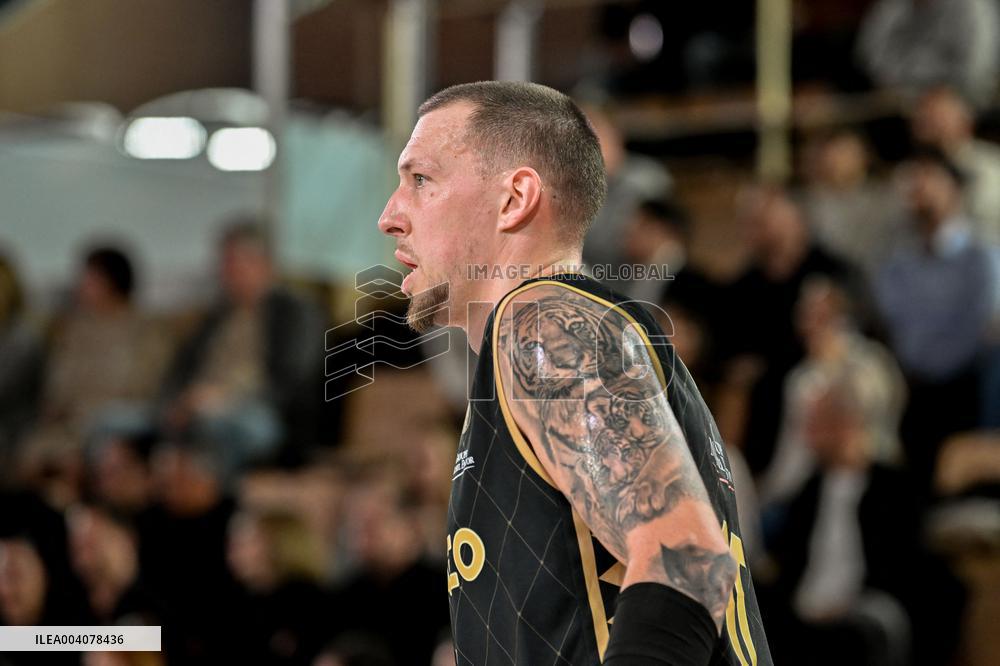 French Basketball Cup - Monaco v Asvel