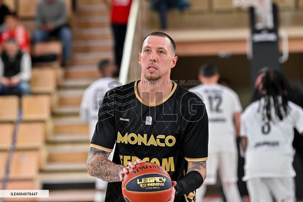 French Basketball Cup - Monaco v Asvel