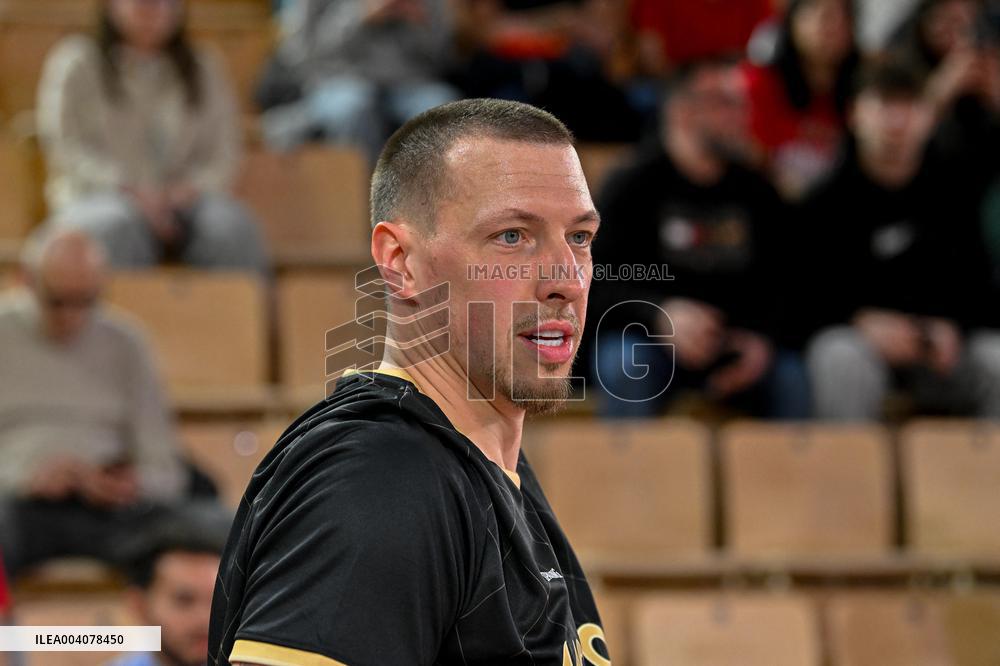 French Basketball Cup - Monaco v Asvel