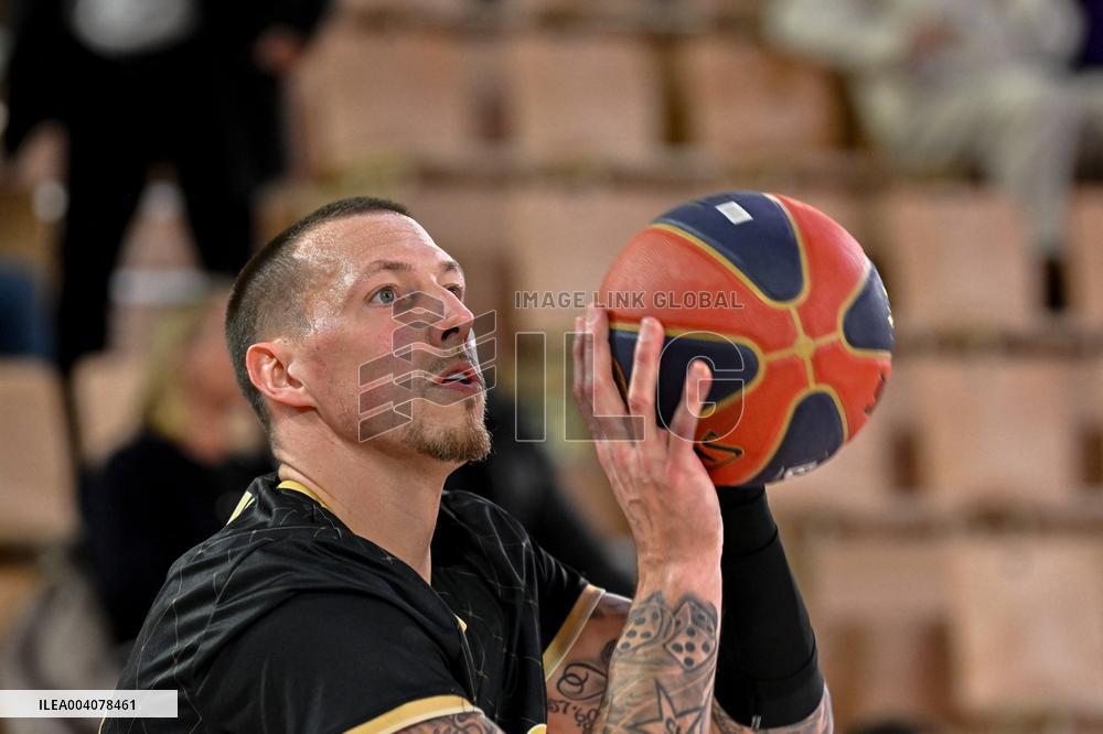 French Basketball Cup - Monaco v Asvel