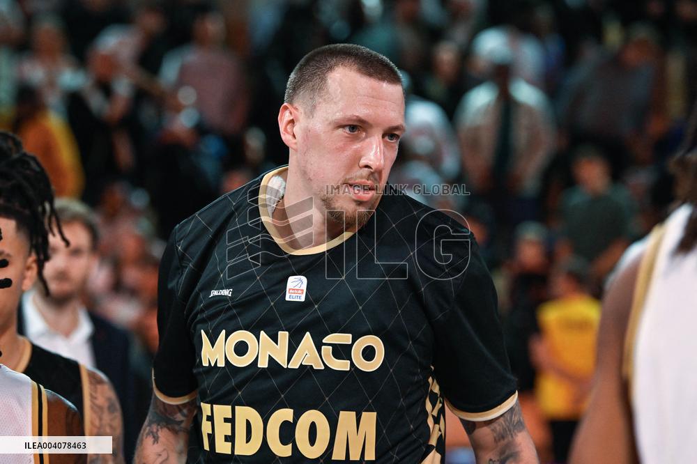 French Basketball Cup - Monaco v Asvel