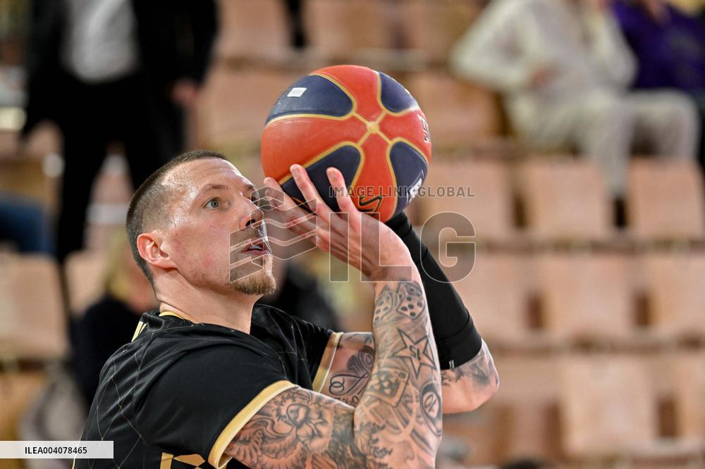 French Basketball Cup - Monaco v Asvel