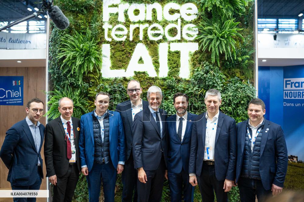 Laurent Wauquiez visits the Agricultural Show - Paris AJ