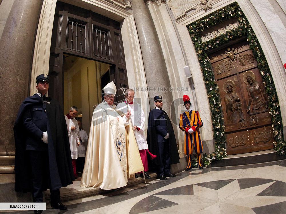 File - Pope Francis At Santa Maria Maggiore Basilica - Rome