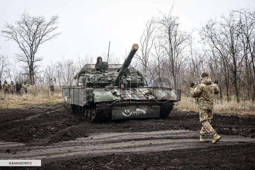 Live fire exercise of tank battalion of Ukraines 128th Mountain Assault Brigade
