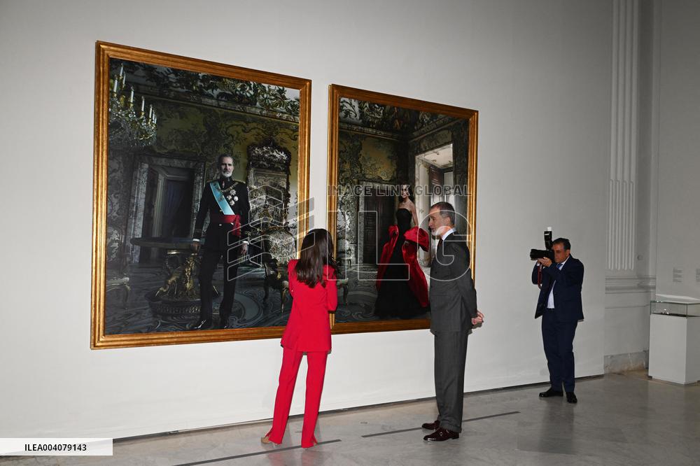 King Felipe And Queen Letizia At Presentation Of Their Portraits By Annie Leibovitz - Madrid
