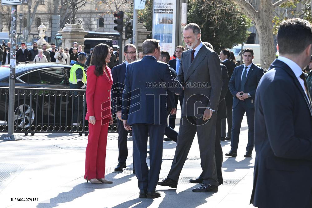 King Felipe And Queen Letizia At Presentation Of Their Portraits By Annie Leibovitz - Madrid