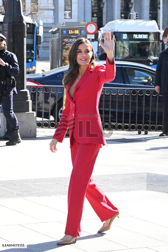 King Felipe And Queen Letizia At Presentation Of Their Portraits By Annie Leibovitz - Madrid