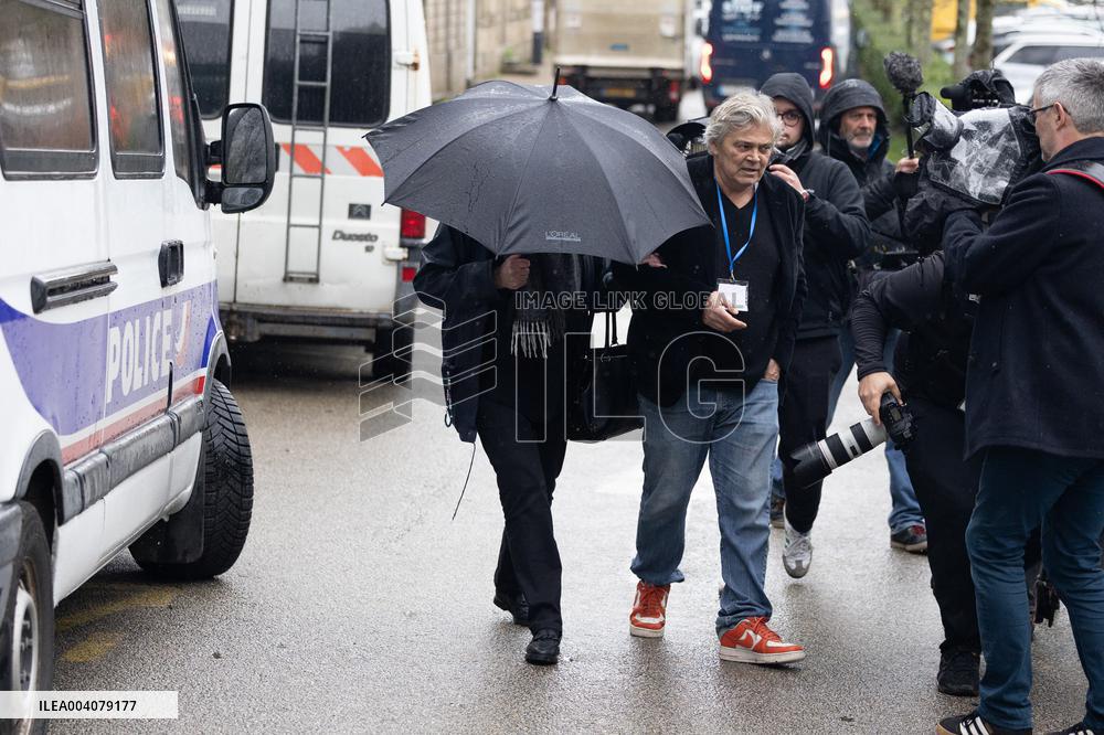 Marie-France Le Scouarnec arrives for her hearing for Le Scouarnec Trial - Vannes RL