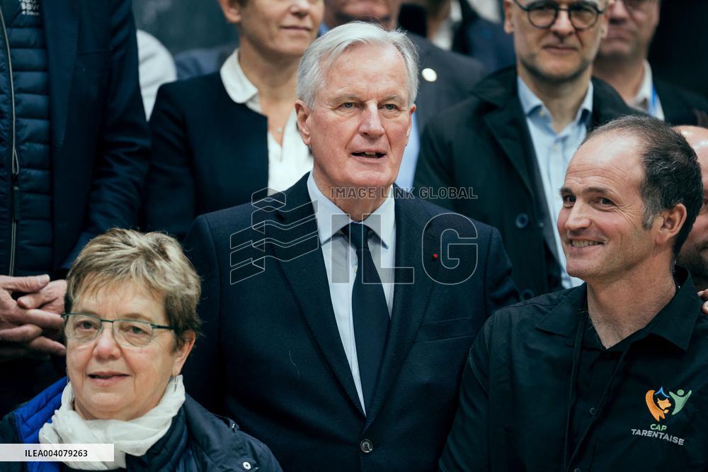 Former French Prime Michel Barnier visits the Agricultural Show - Paris AJ