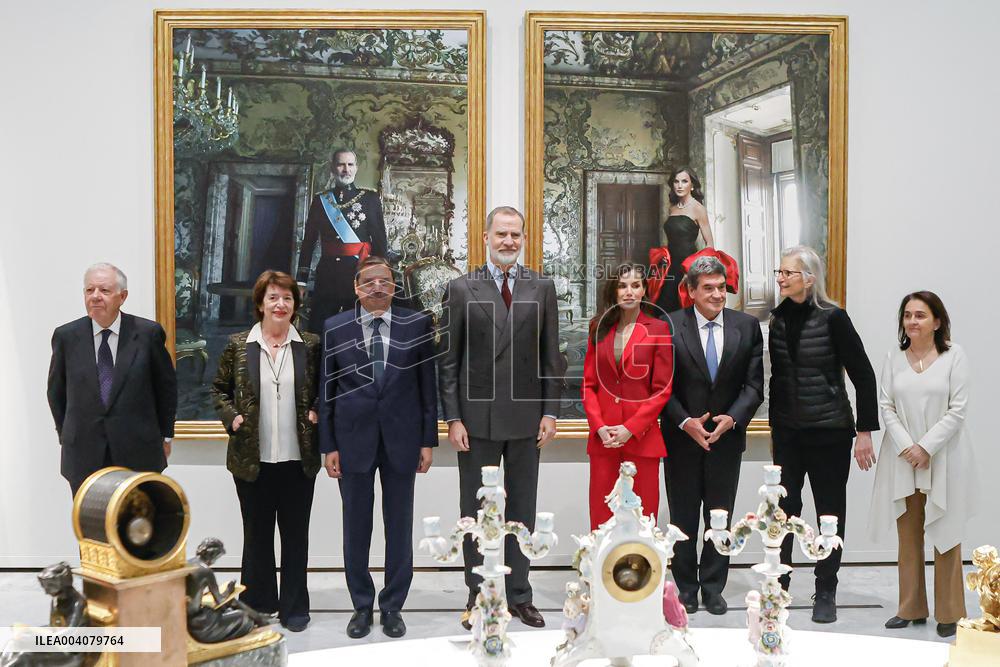 Spanish Royals Present Anne Leibovitz Portraits - Madrid
