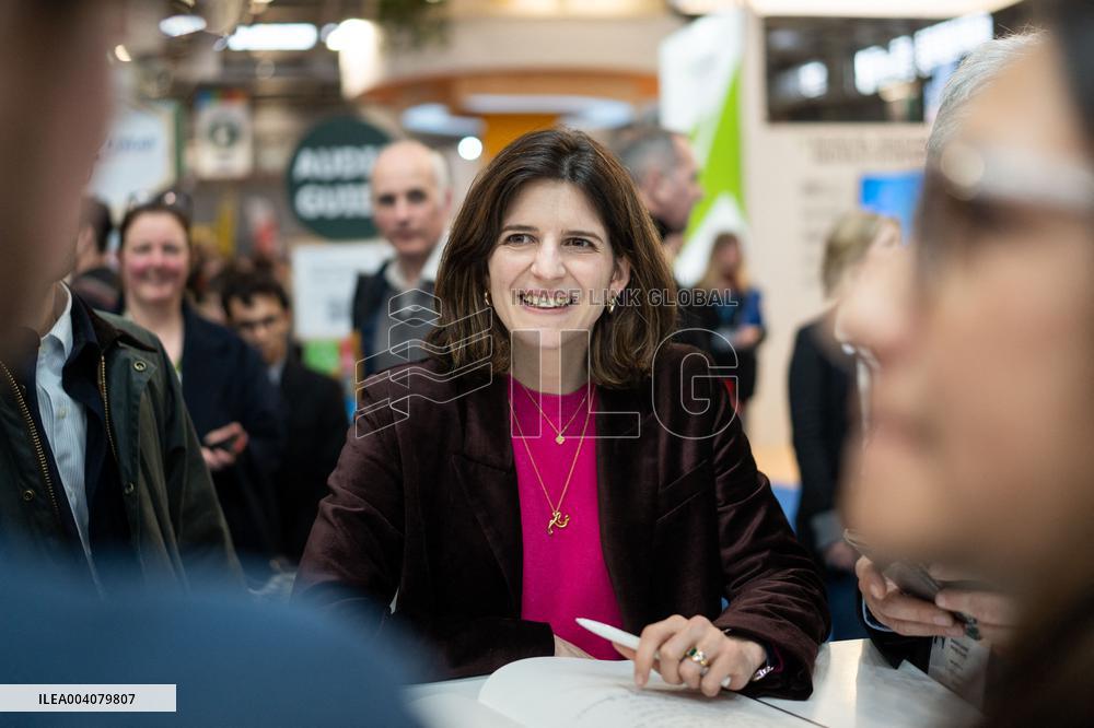 French Deputy Minister for Artificial Intelligence and Digital visits the Agricultural Show - Paris AJ