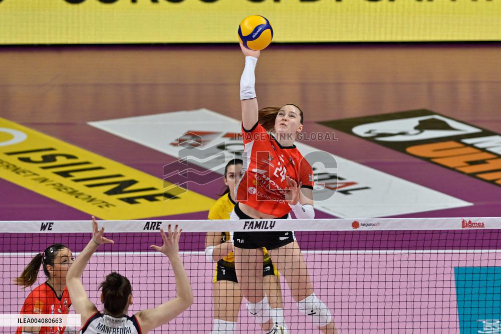 VOLLEY - Serie A1 Femminile - Honda Olivero S.Bernardo Cuneo  vs Volley Bergamo 1991