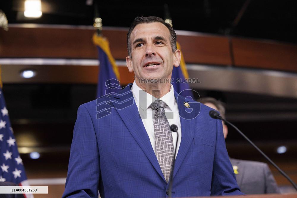 Capitol Hill - Political Coverage - New Democrat Coalition Press Conference