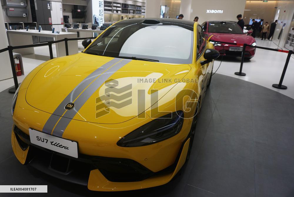 The Xiaomi SU7 Ultra Luxury Car Llaunched Tonight