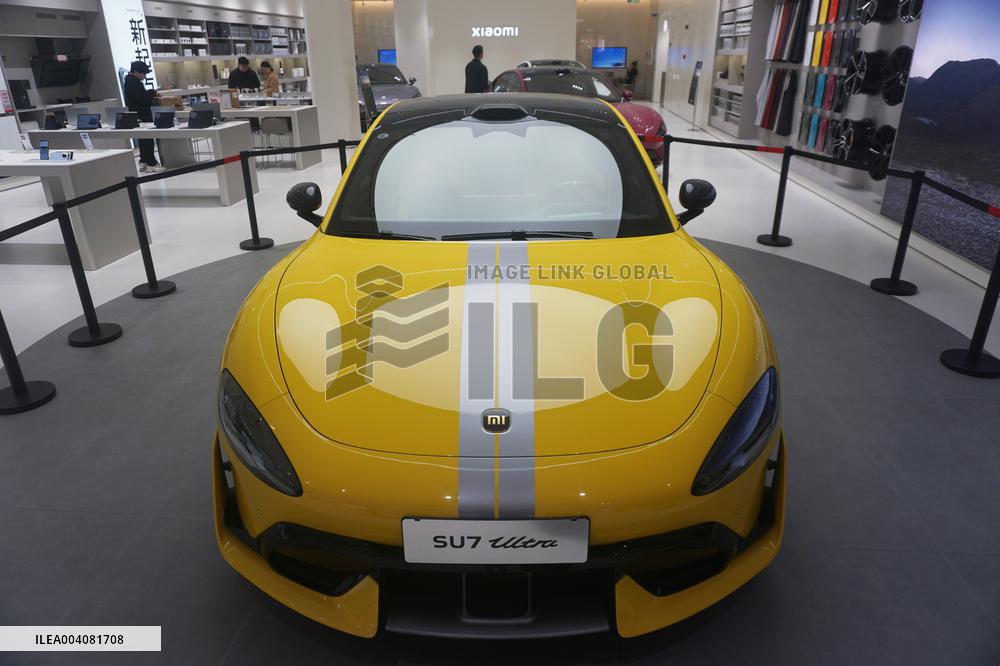 The Xiaomi SU7 Ultra Luxury Car Llaunched Tonight