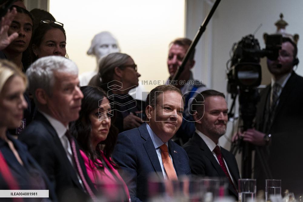 Cabinet Meeting Highlights Tensions Over Musks Federal Demands