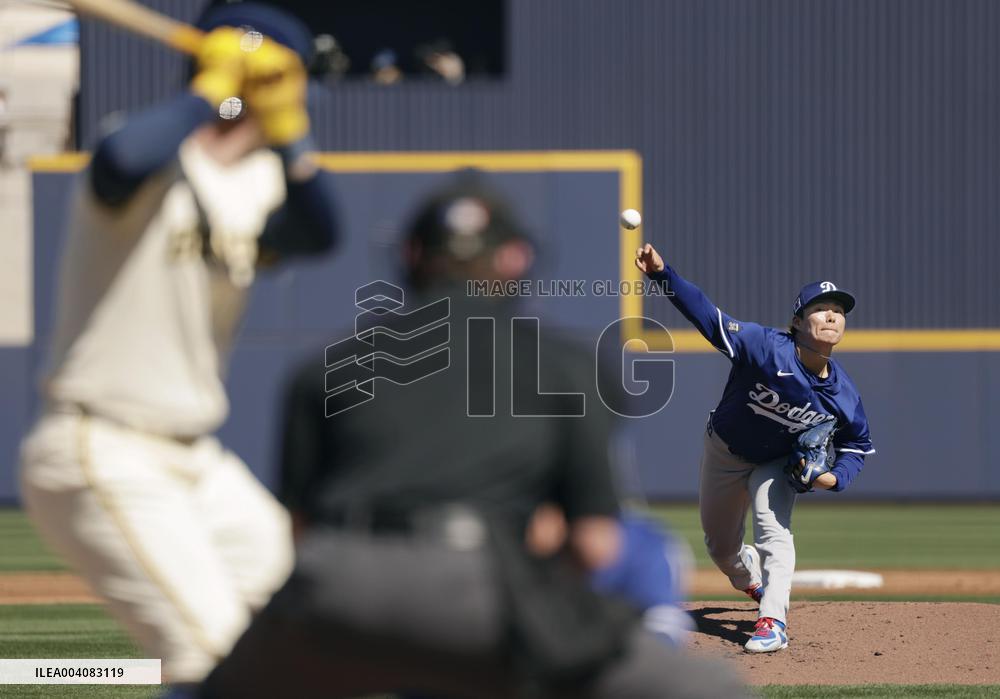 Baseball: MLB spring training