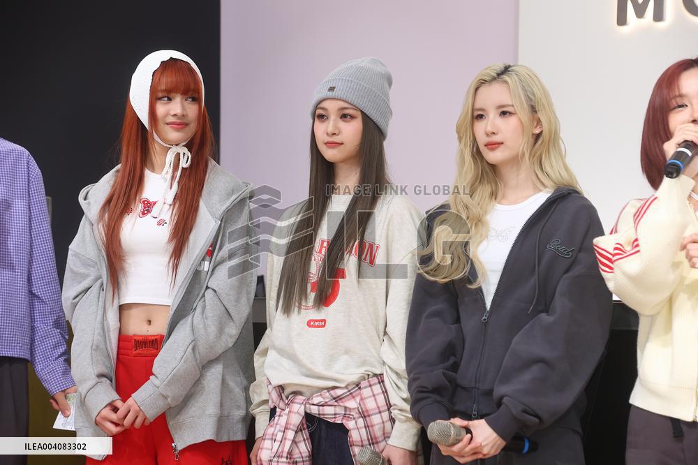 Taiwanese Girl Band Group GENBLUE