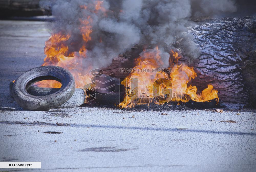 Dockers Demonstrate Against Pension Reform - Nantes