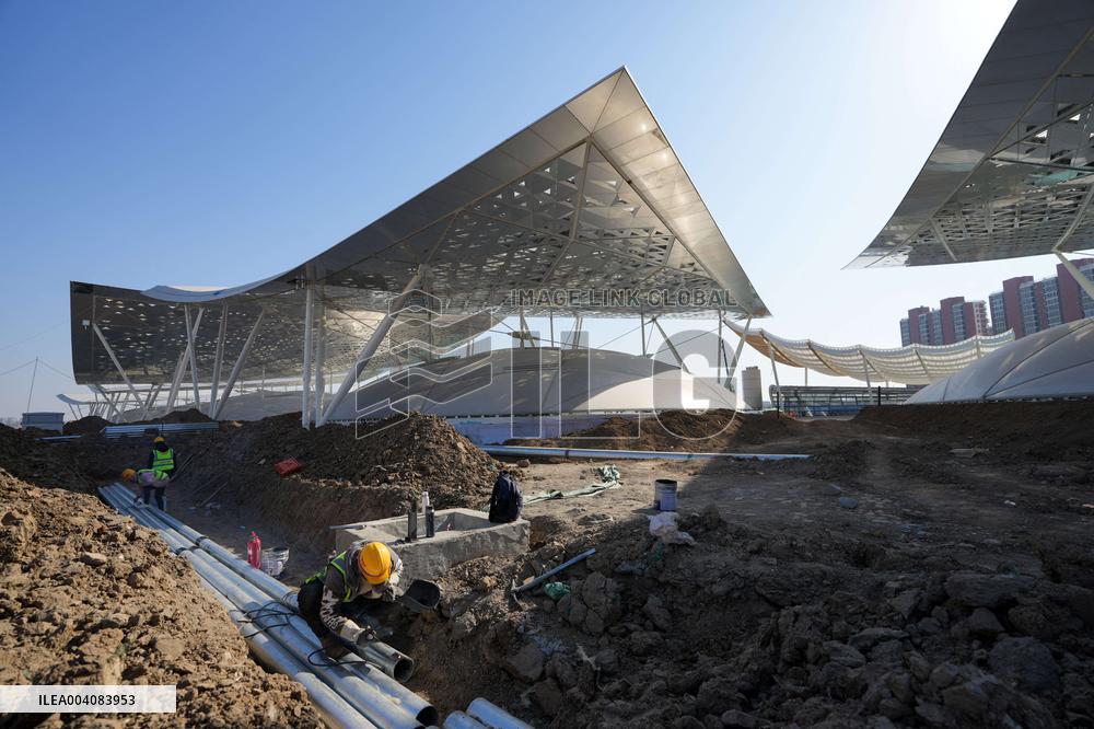 Construction of Asia's Largest Underground Transport Complex - Beijing