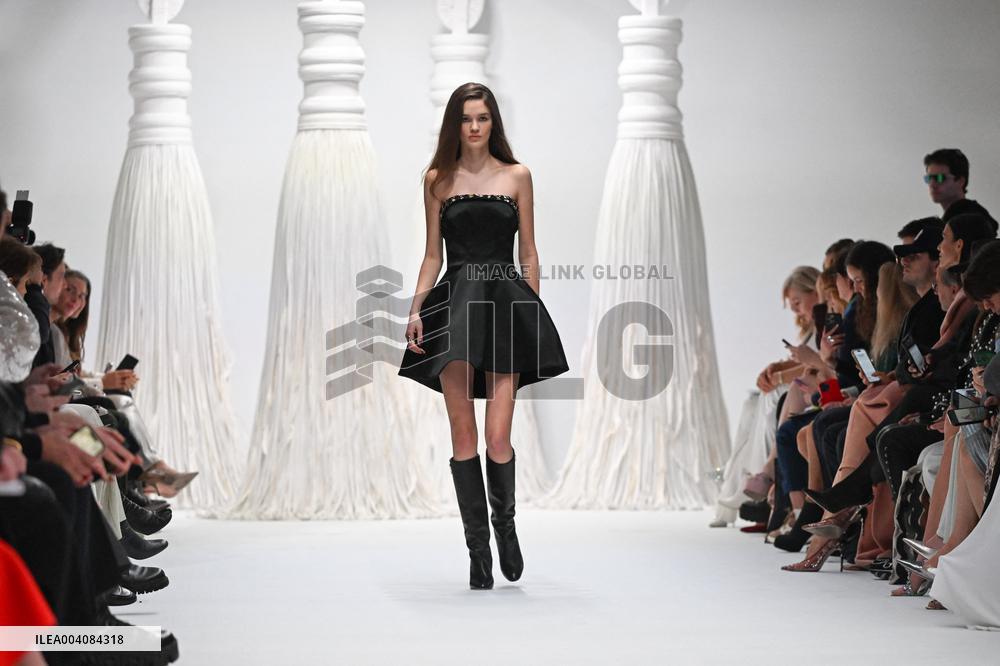 MFW - Genny Runway