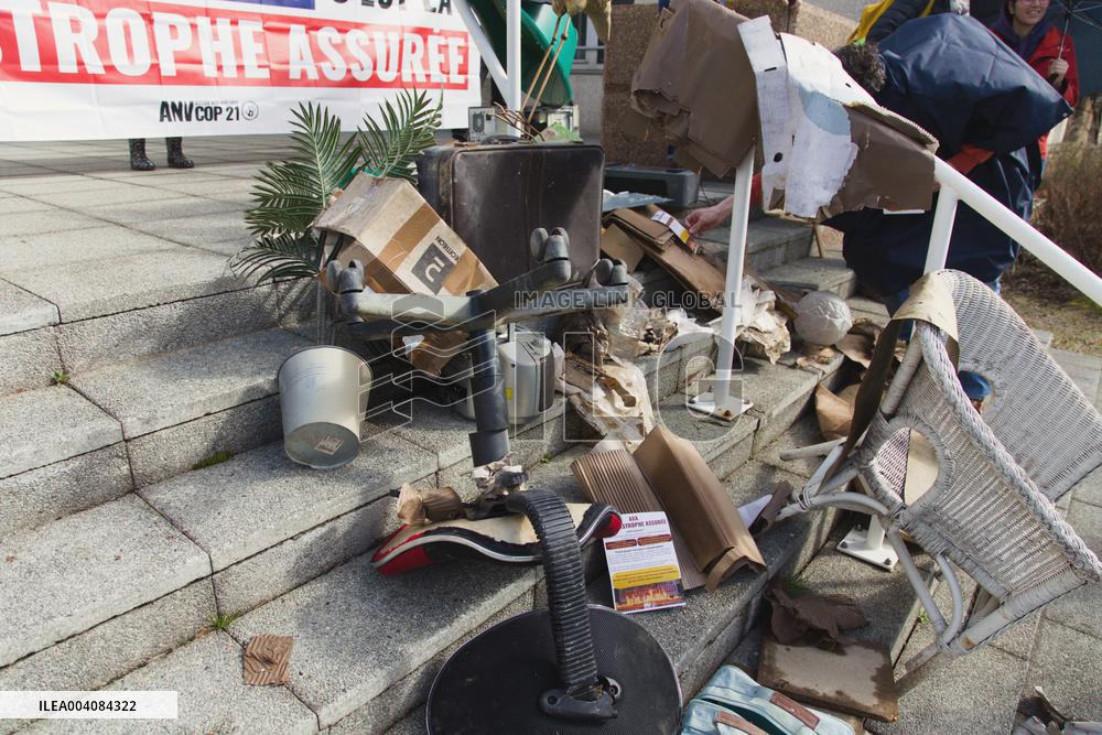 Activists Carry out A Punch Action in Front of AXA - Nantes
