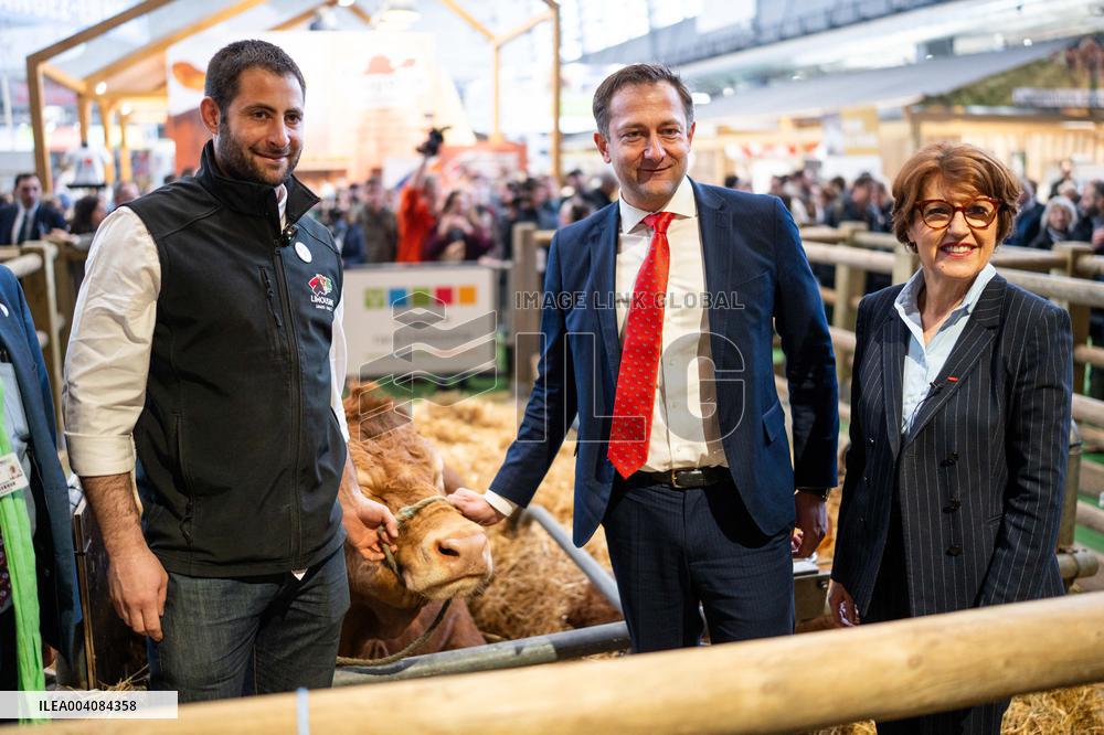 Christophe Hansen visits the Agricultural Show with the French Minister of Agriculture - Paris AJ