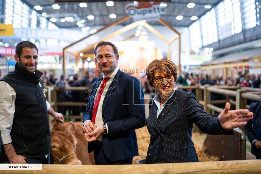 Christophe Hansen visits the Agricultural Show with the French Minister of Agriculture - Paris AJ